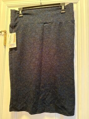 Lularoe skirt
